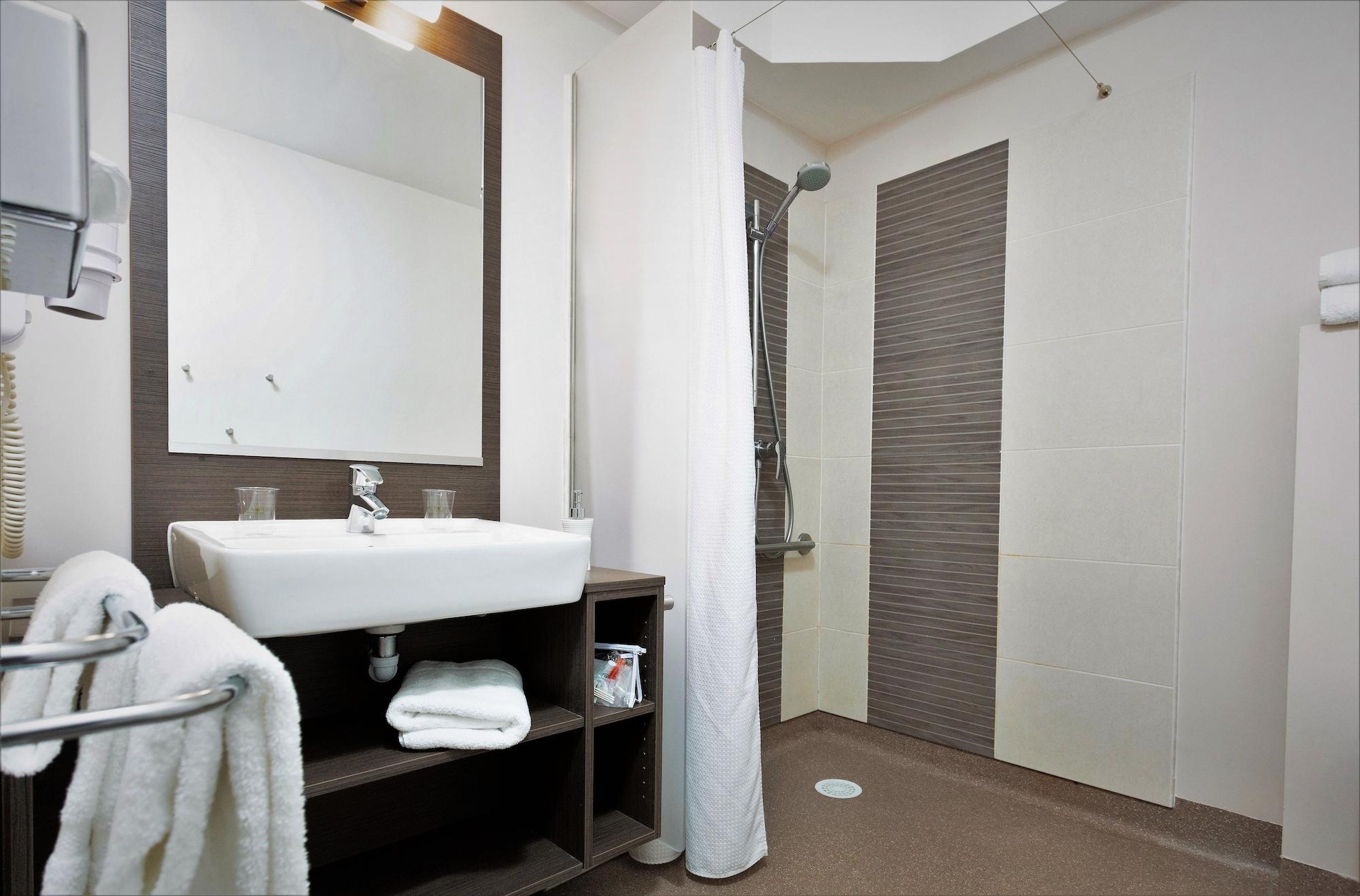 Forme-hotel & Montpellier Sud-est - Parc Expositions - Arena Mauguio