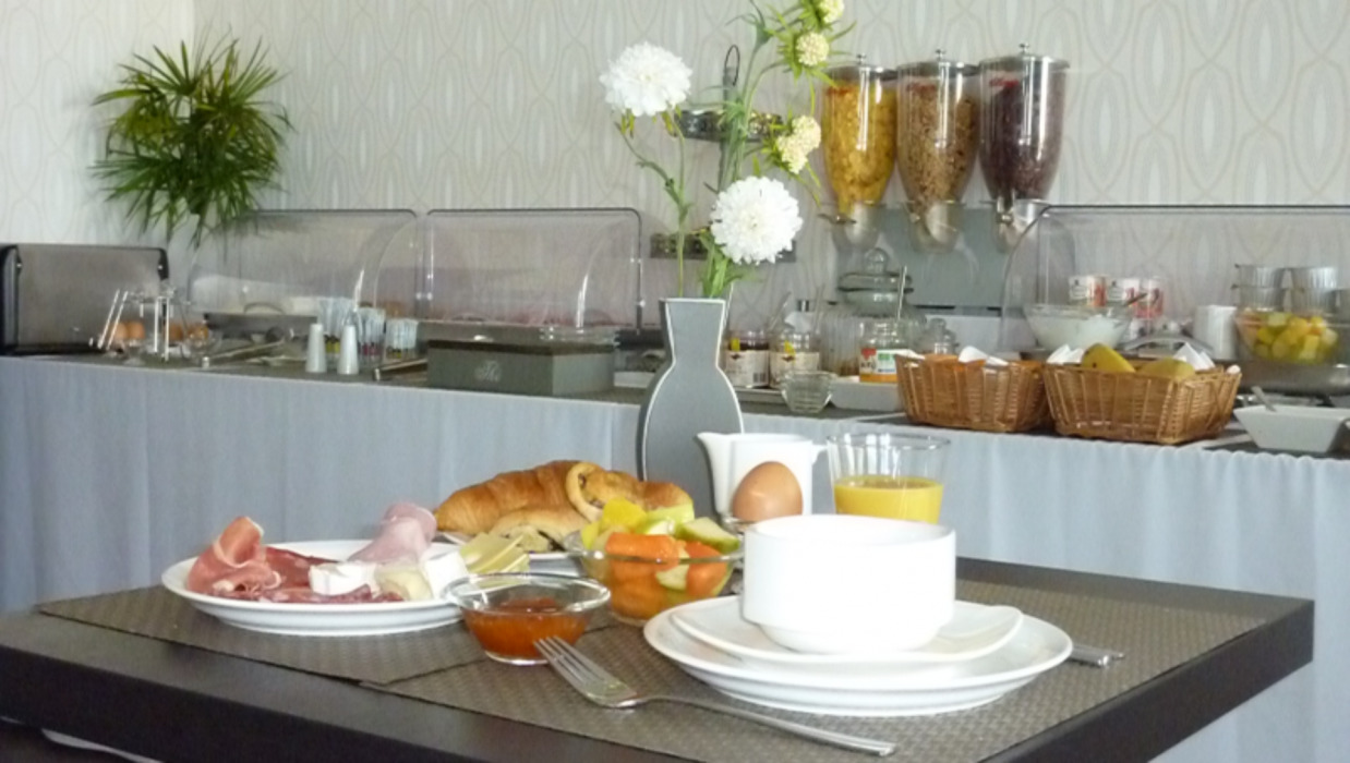 Forme-hotel & Montpellier Sud-est - Parc Expositions - Arena Hotel 3*